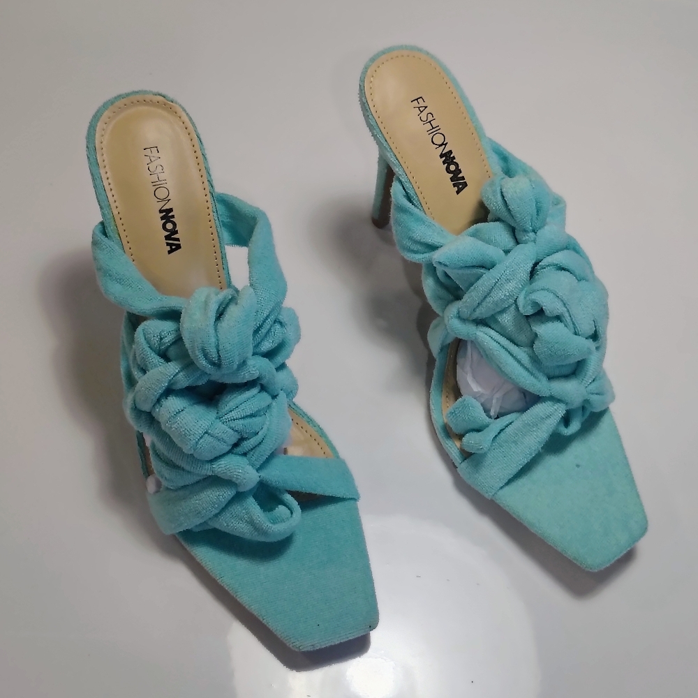 NWNB Fashion Nova Turquoise Knot-Detail Heeled Sandals Size 11M - Picture 2 of 11